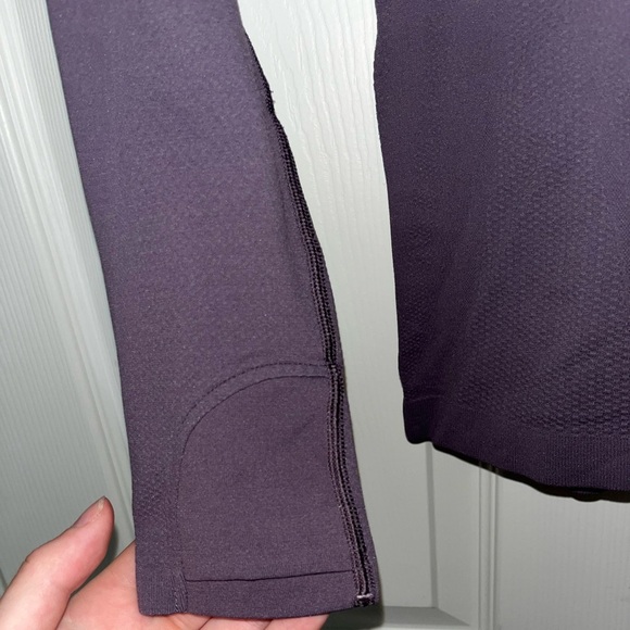 Athleta Long Sleeve - Picture 5 of 7